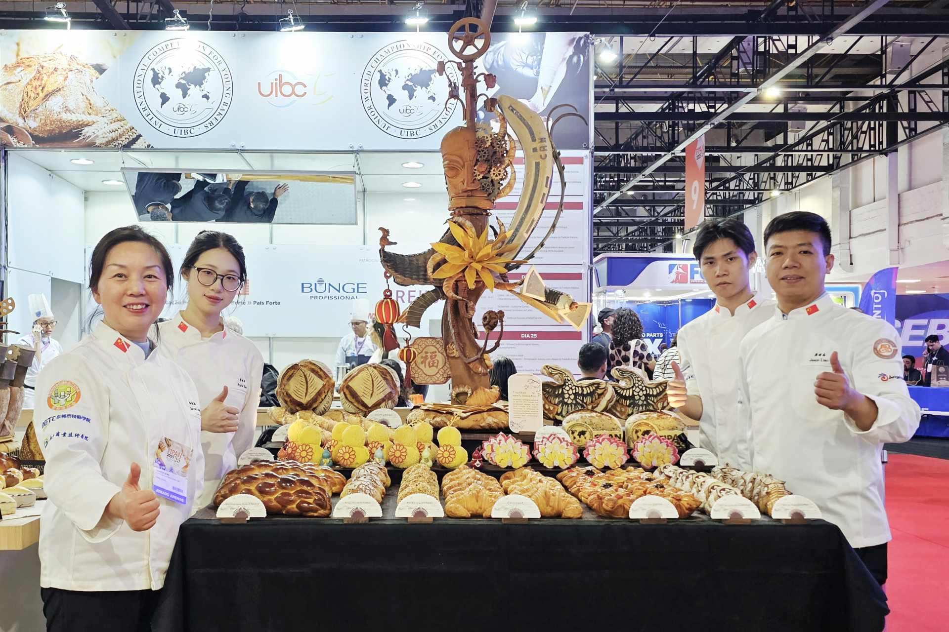 Angel Yeast Leads Team to Victory in UIBC International Young Bakers Competition Angel Yeast Leads Team to Victory in UIBC International Young Bakers Competition